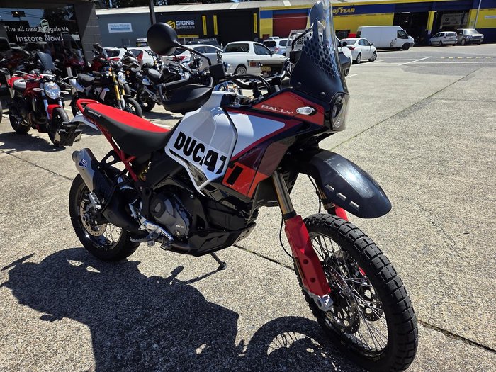 2025 Ducati Desert X Rally