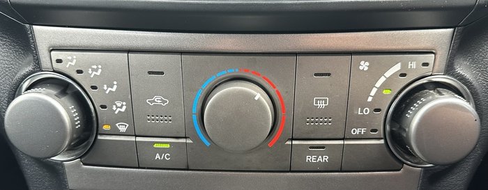 2013 Toyota Kluger KX-R