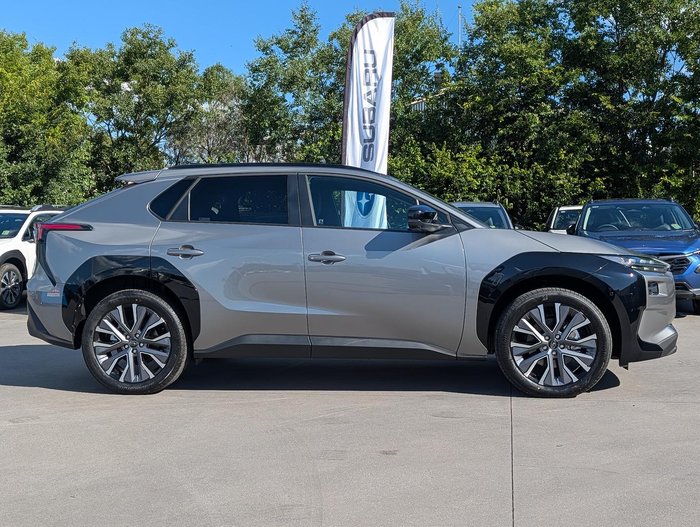 2025 Subaru Solterra AWD Touring