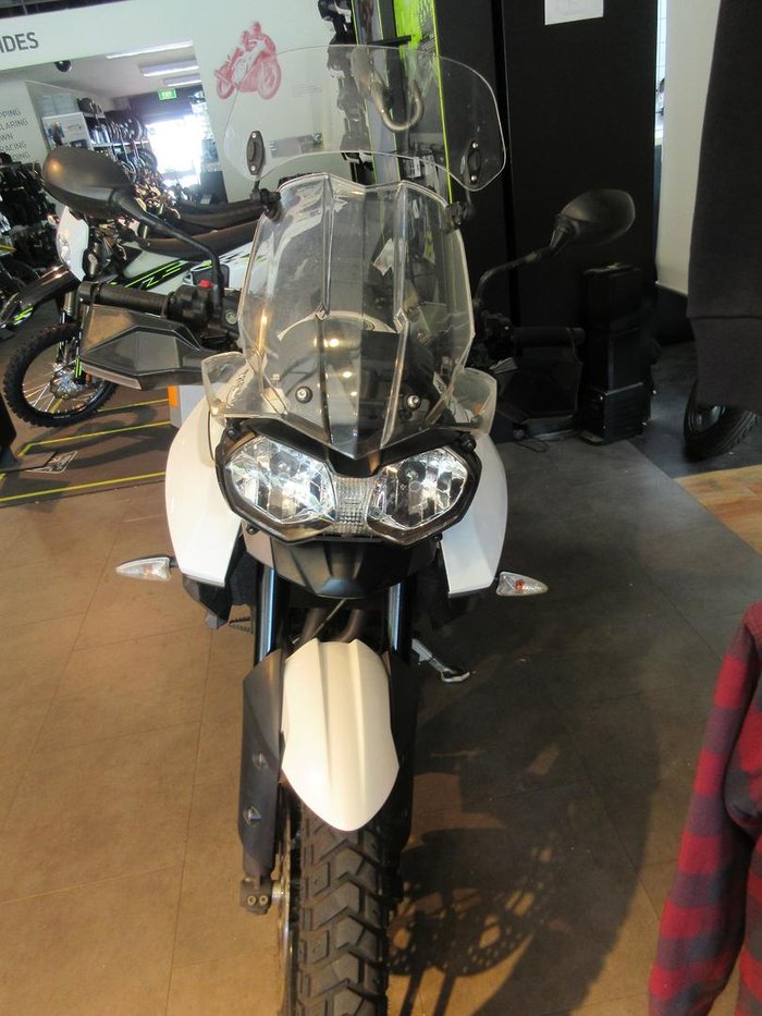2015 Triumph Tiger 800 XR Tiger White