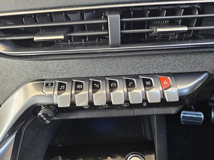 2018 Peugeot 3008 GT Line P84 MY18 Pearl White