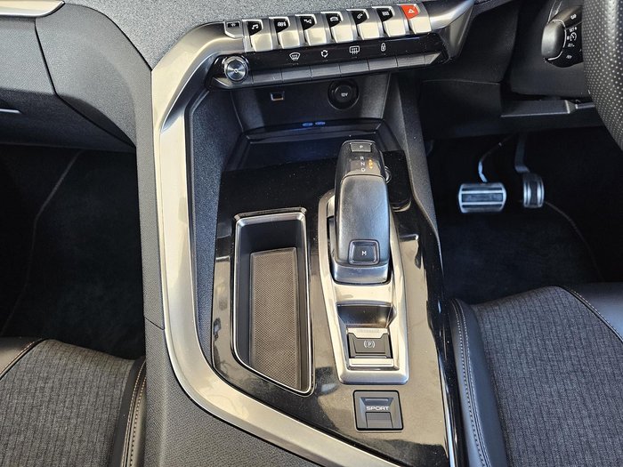 2018 Peugeot 3008 GT Line P84 MY18 Pearl White