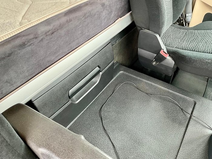 2018 Mercedes-Benz Actros 2658LS PINK