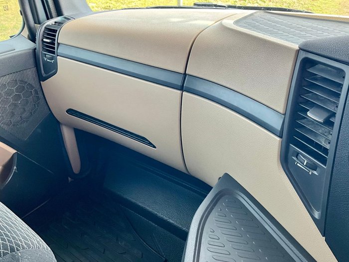 2018 Mercedes-Benz Actros 2658LS PINK