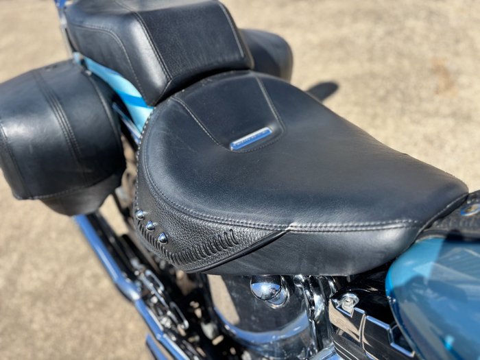 2007 HARLEY-DAVIDSON FLSTF FAT BOY Blue