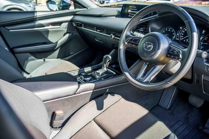 2025 Mazda 3 G20 Pure