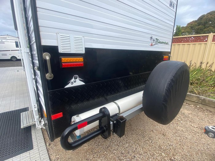 2016 Regent Discoverer 20'6