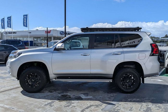 2022 Toyota Landcruiser Prado VX