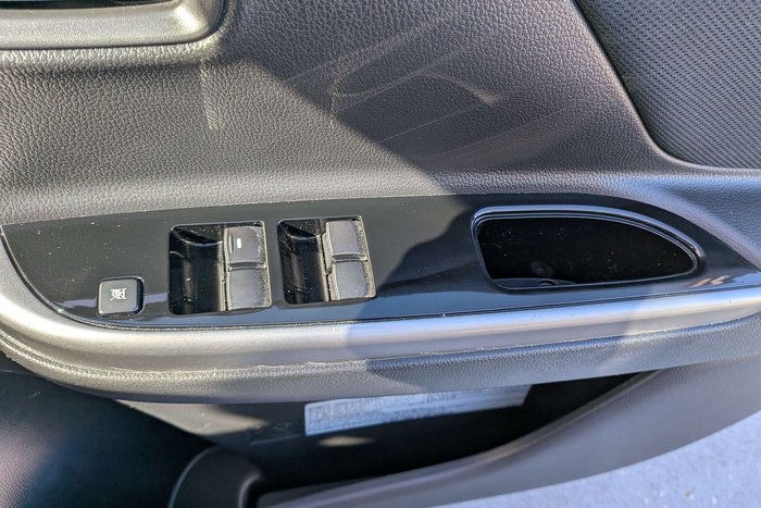 2021 Mitsubishi Triton GLS