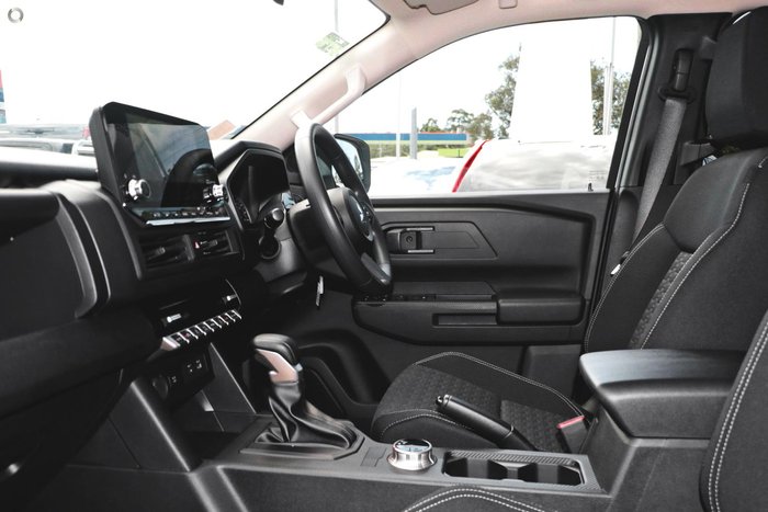 2025 Mitsubishi Triton GLX+ MV MY25 4X4 Dual Range White