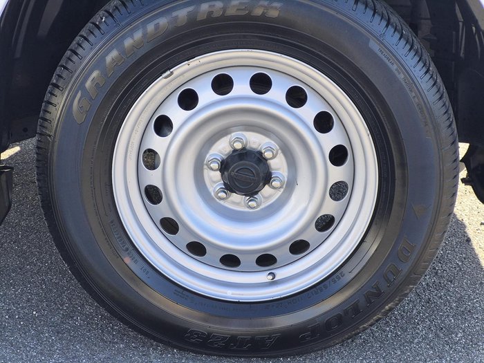 2021 Nissan Navara SL