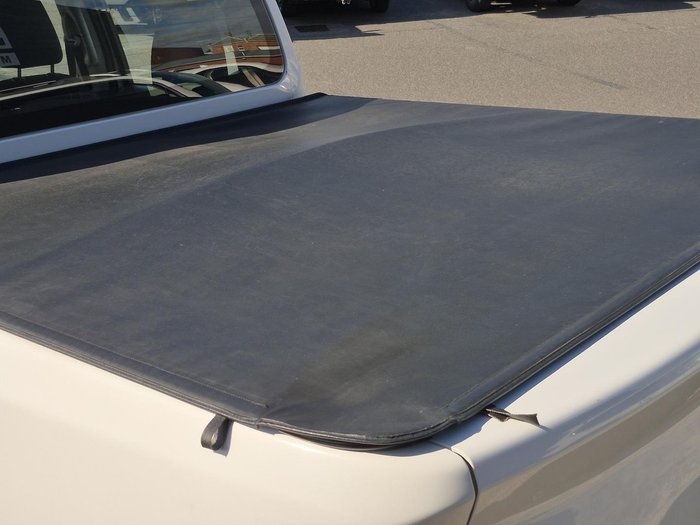 2021 Nissan Navara SL