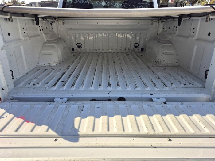 2021 Nissan Navara SL