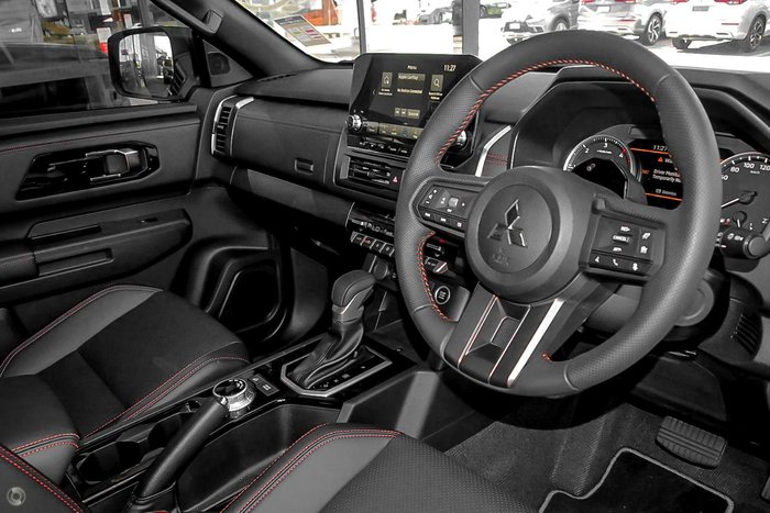 2025 Mitsubishi Triton GSR MV MY25 4X4 Dual Range White Diamond