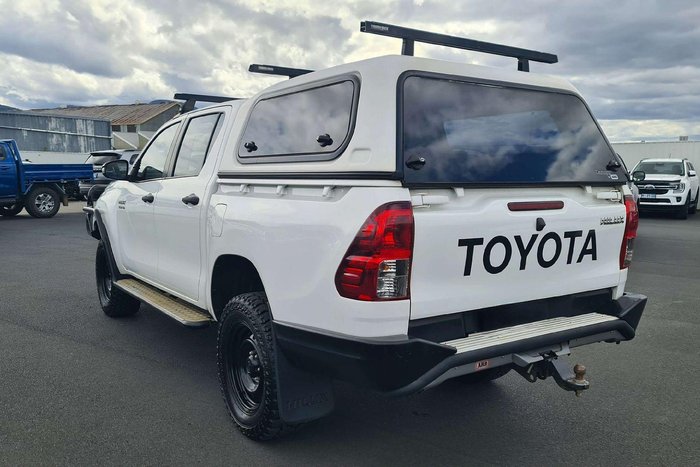 2018 Toyota Hilux SR