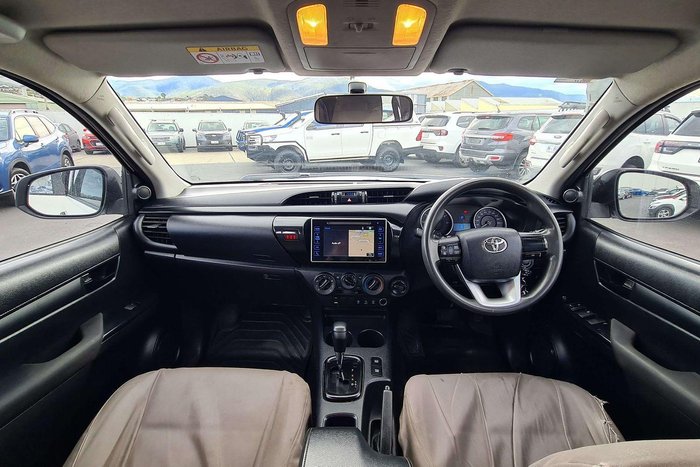 2018 Toyota Hilux SR