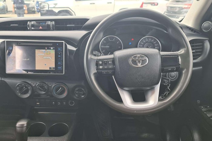 2018 Toyota Hilux SR