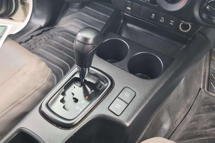 2018 Toyota Hilux SR