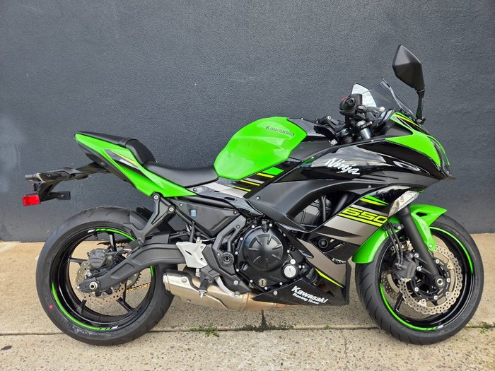 2019 Kawasaki NINJA (EX650) GREEN
