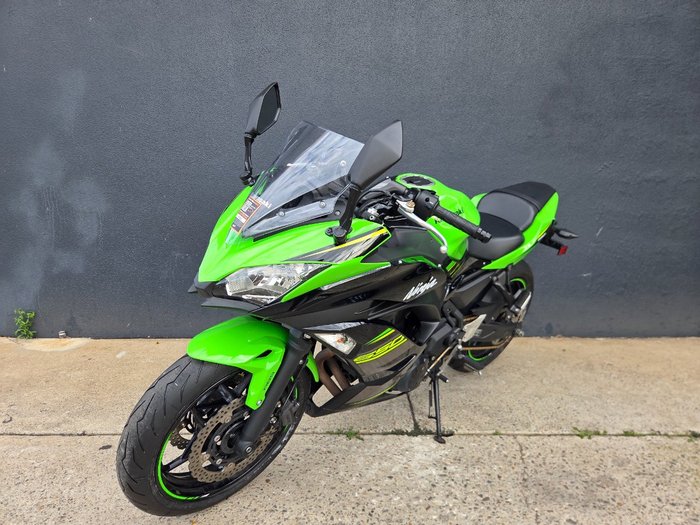 2019 Kawasaki NINJA (EX650) GREEN