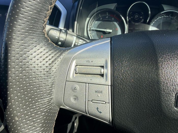 2021 Isuzu MU-X LS-T