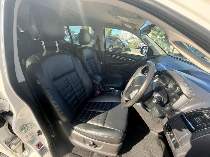 2021 Isuzu MU-X LS-T