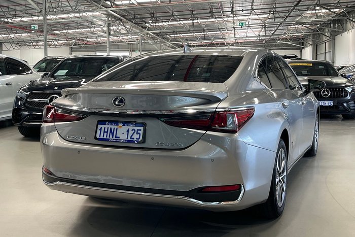 2021 Lexus ES ES300h Luxury