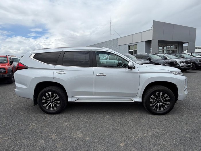 2019 Mitsubishi Pajero Sport GLS
