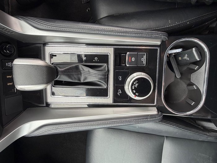 2019 Mitsubishi Pajero Sport GLS