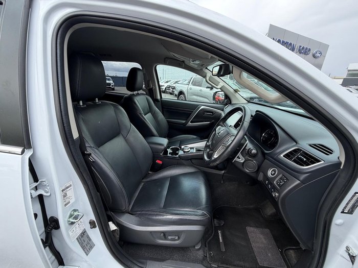 2019 Mitsubishi Pajero Sport GLS