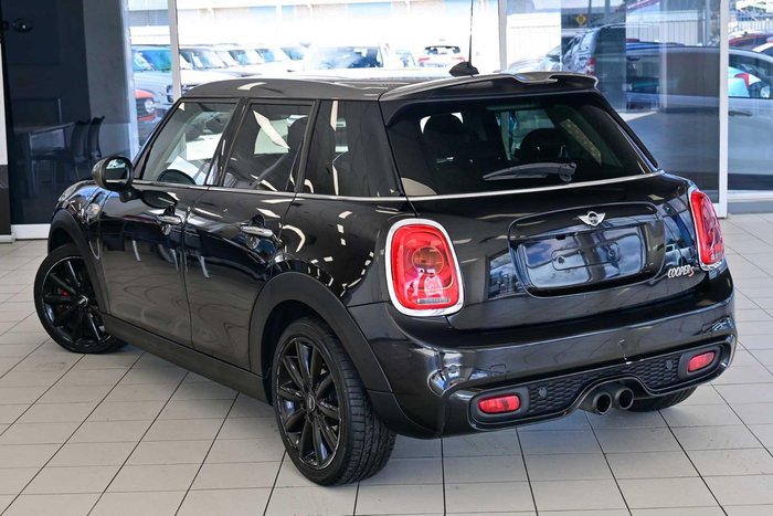 2017 MINI Hatch Cooper S