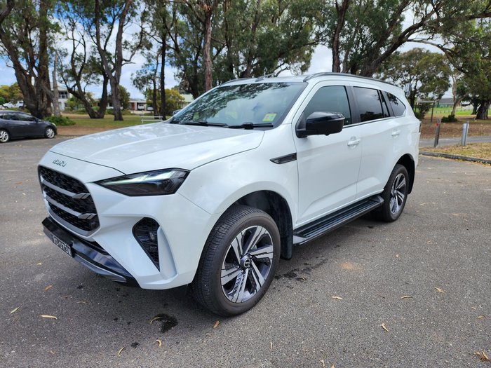 2025 Isuzu MU-X LS-T