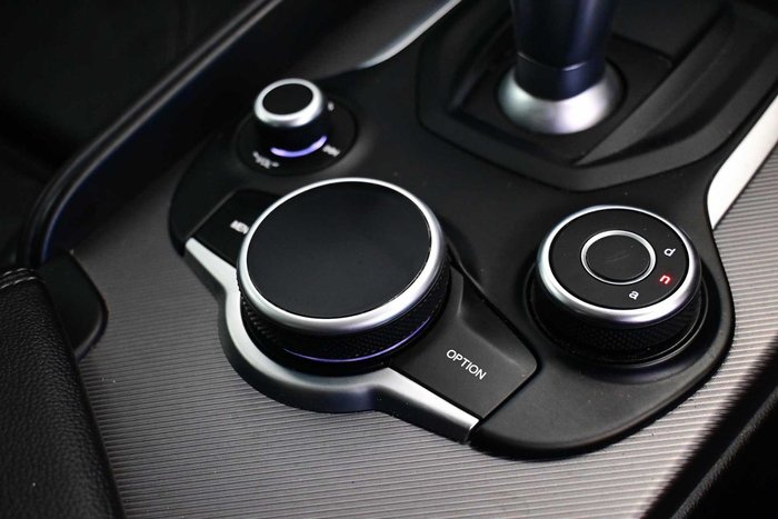 2019 Alfa Romeo Giulia Veloce