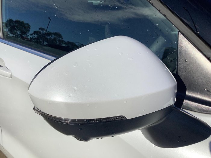 2025 Mitsubishi Outlander LS