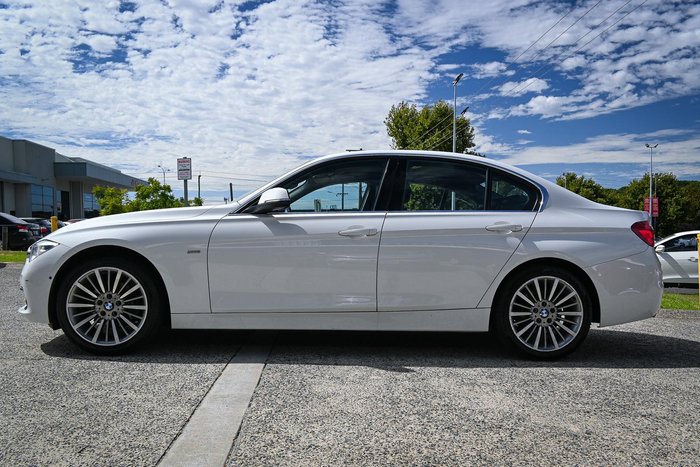 2016 BMW 3 Series 318i Sport Line