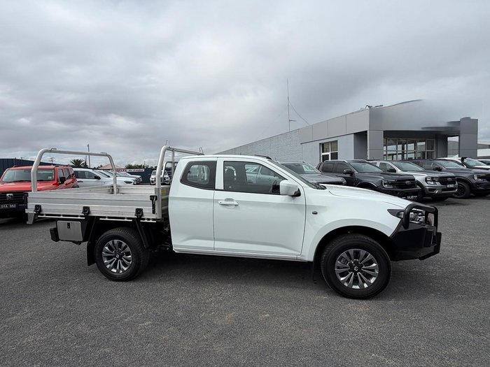 2024 Mazda BT-50 XT
