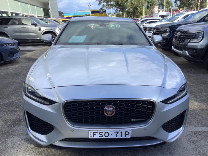 2019 Jaguar XE P300 R-Dynamic SE