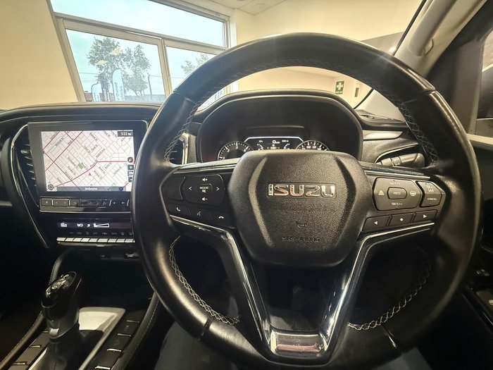 2021 Isuzu MU-X LS-T