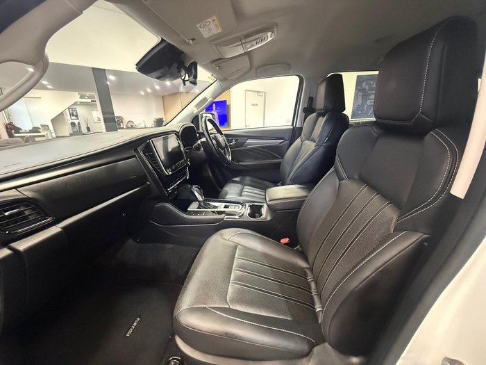 2021 Isuzu MU-X LS-T