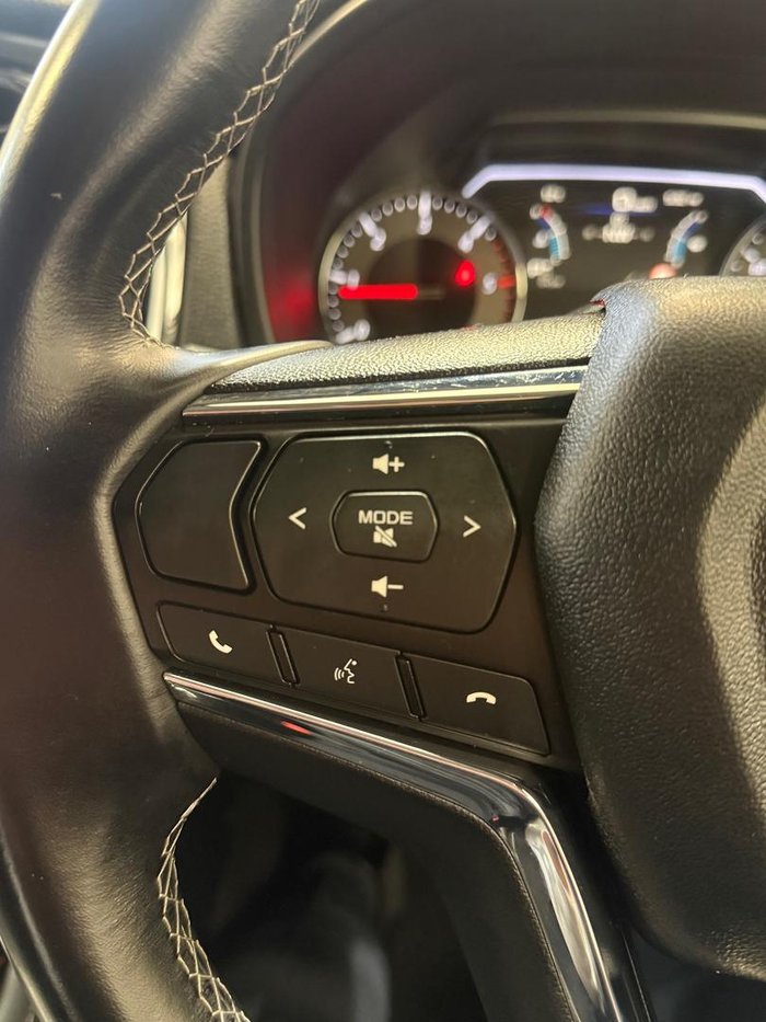 2021 Isuzu MU-X LS-T