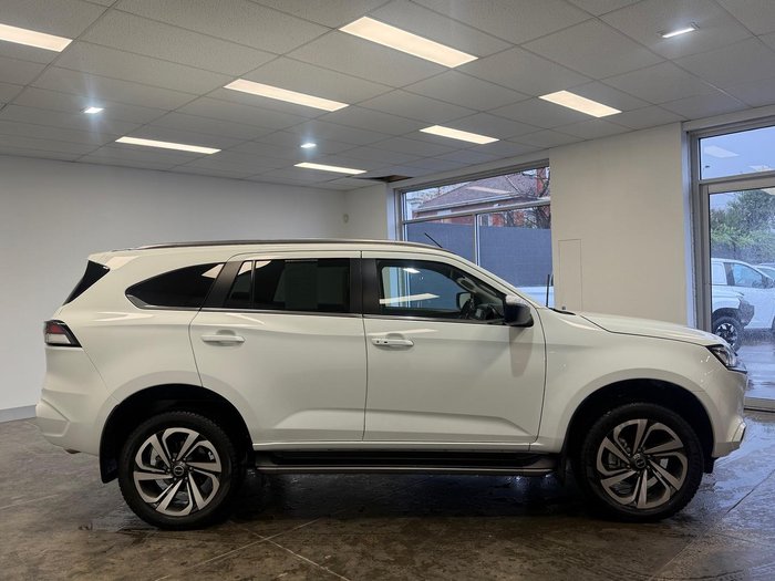 2021 Isuzu MU-X LS-T