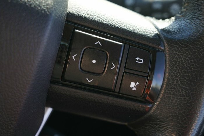 2018 Toyota Hilux SR5