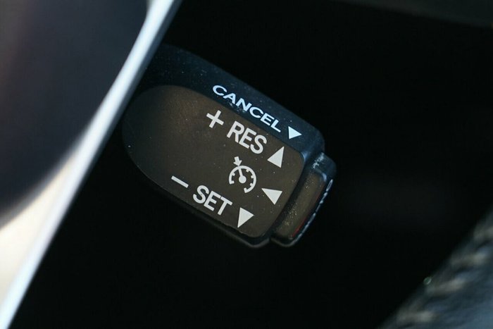 2018 Toyota Hilux SR5