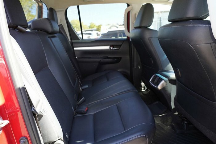 2018 Toyota Hilux SR5