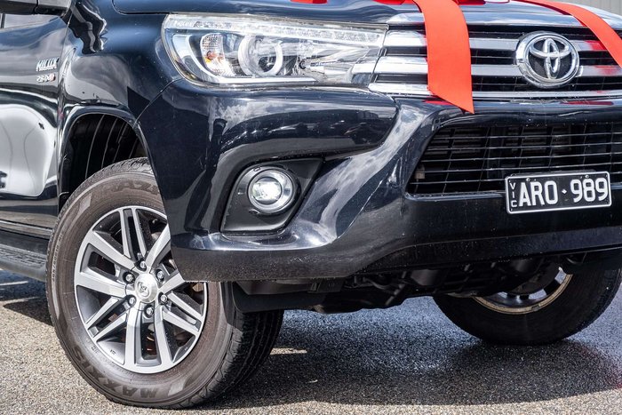2017 Toyota Hilux SR5