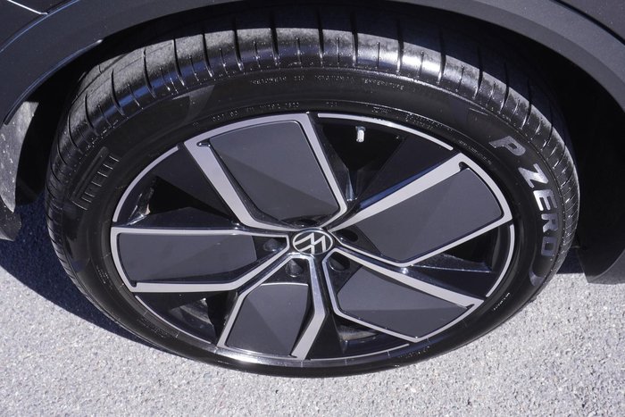 2024 Volkswagen Touareg 210TDI R-Line