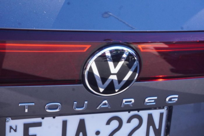 2024 Volkswagen Touareg 210TDI R-Line