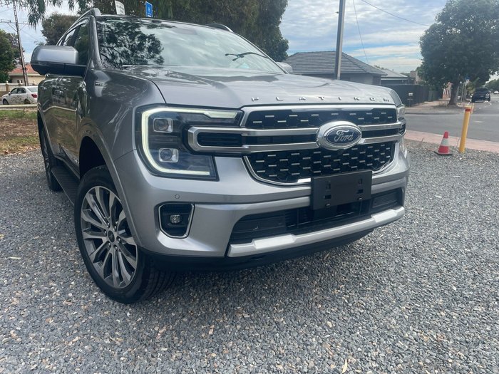 2025 Ford Everest Platinum