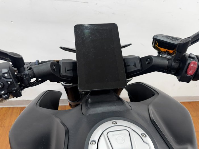 2024 CFMoto NK ADVANCE WHITE