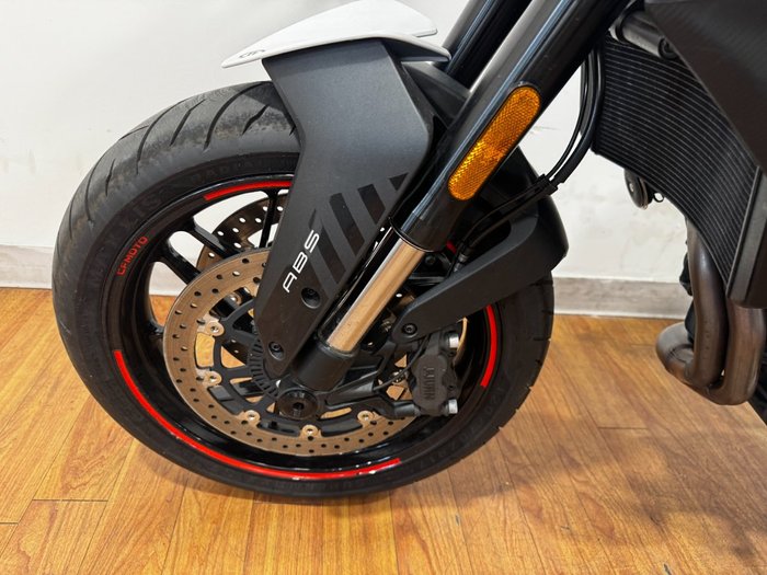 2024 CFMoto NK ADVANCE WHITE